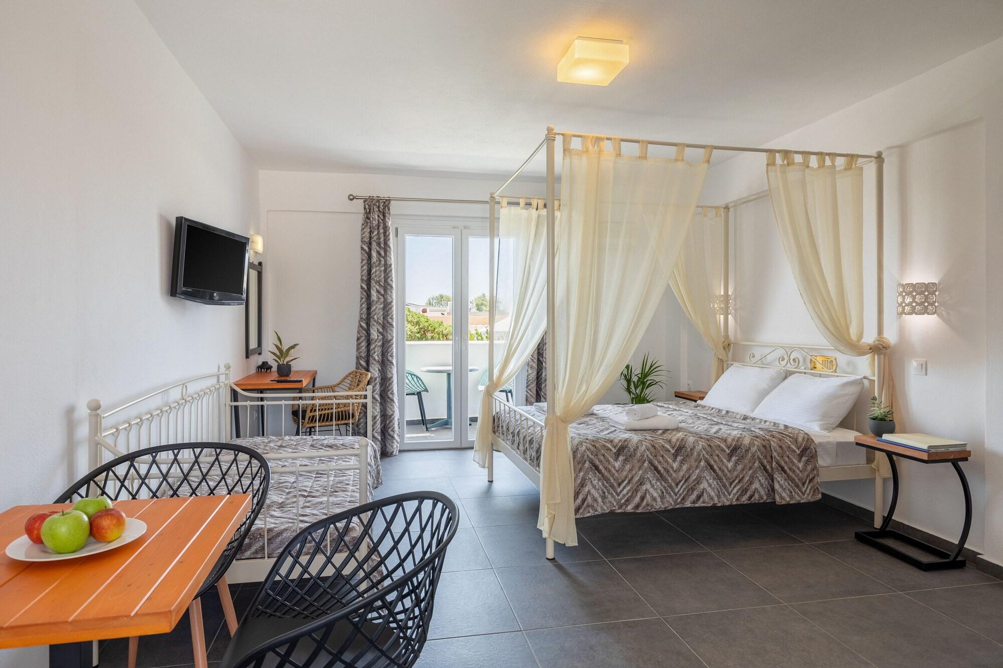 Sea View Beach Hotel (Adults Only) Perivolos  Exterior photo