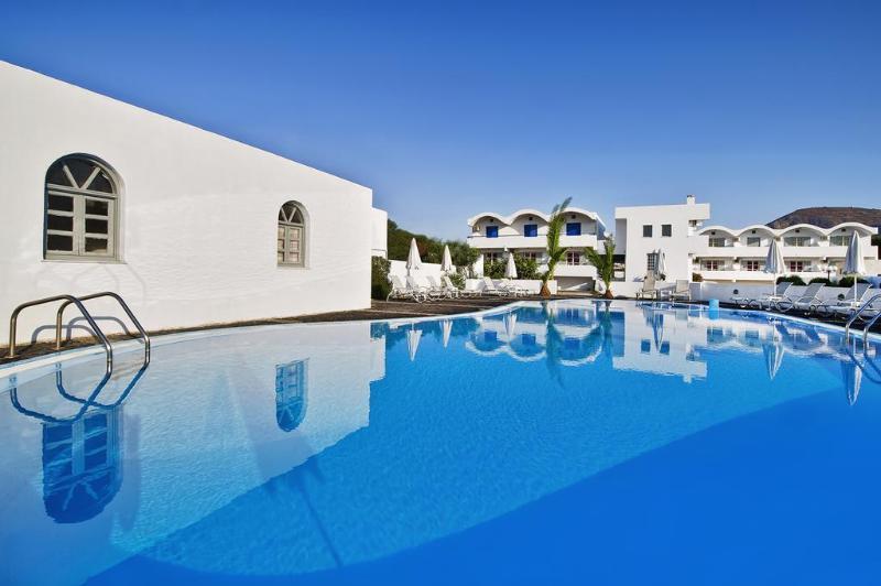 Sea View Beach Hotel (Adults Only) Perivolos  Exterior photo